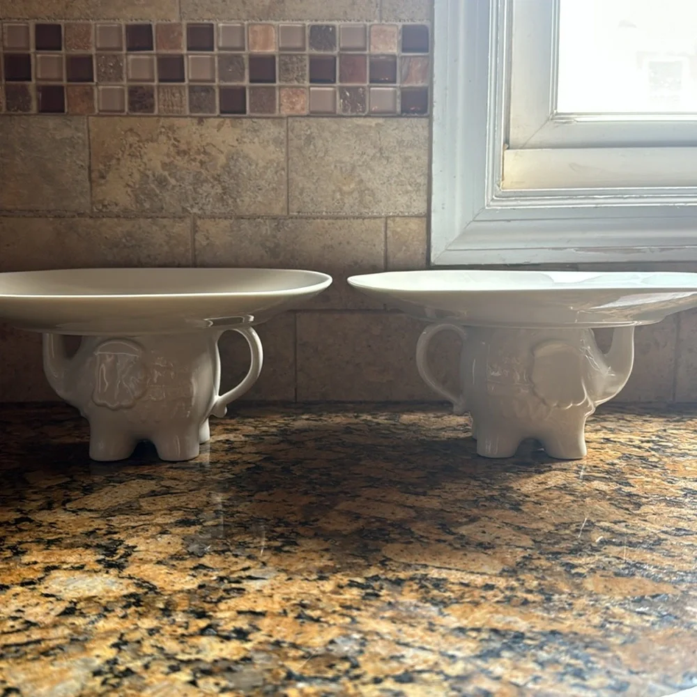 Elephant pedestal plates - Picture 6 of 6
